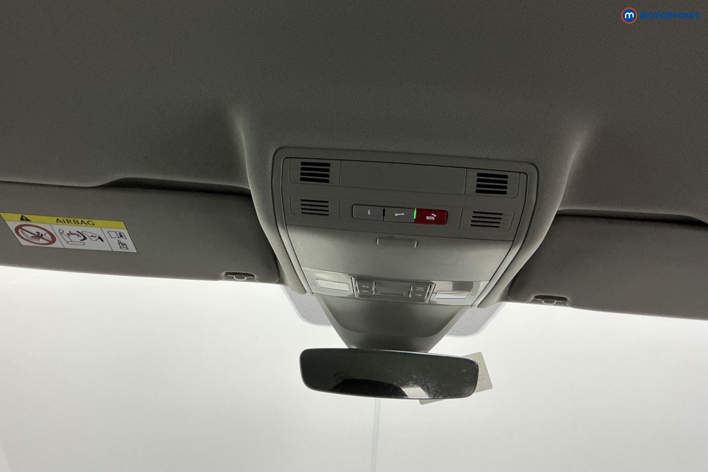 Volkswagen Tiguan Life Manual Petrol SUV - Stock Number (1604879) - 17th supplementary image