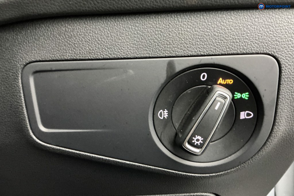 Volkswagen Tiguan Life Manual Petrol SUV - Stock Number (1604879) - 26th supplementary image