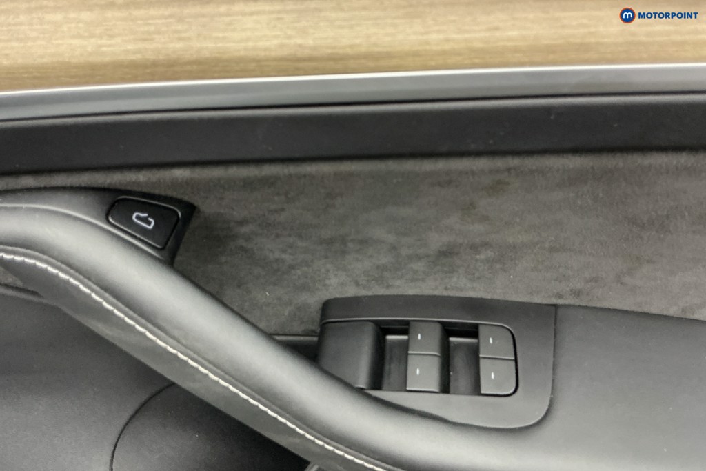 Tesla Model 3 Long Range Automatic Electric Saloon - Stock Number (1605138) - 29th supplementary image