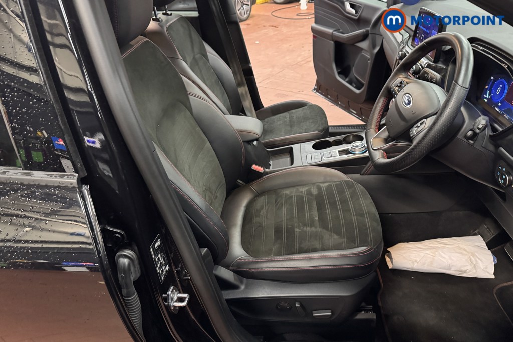 Ford Kuga St-Line Edition Automatic Petrol Plug-In Hybrid SUV - Stock Number (1605707) - 2nd supplementary image