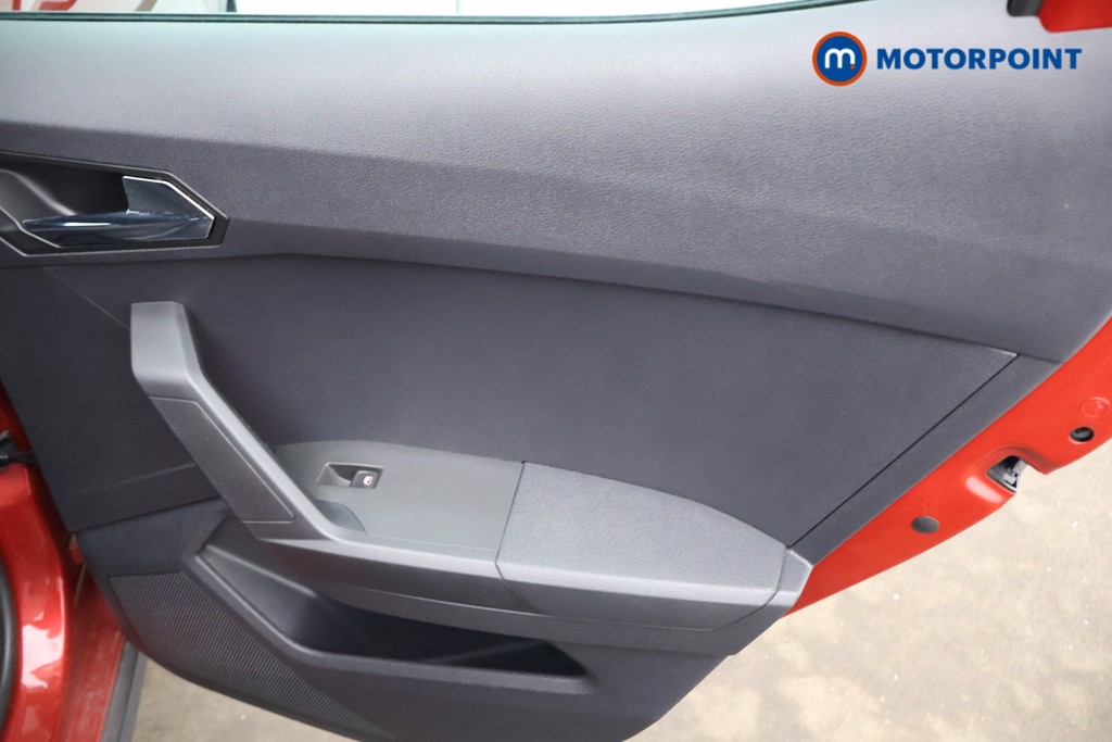Seat Arona Fr Red Edition Automatic Petrol SUV - Stock Number (1605947) - 16th supplementary image