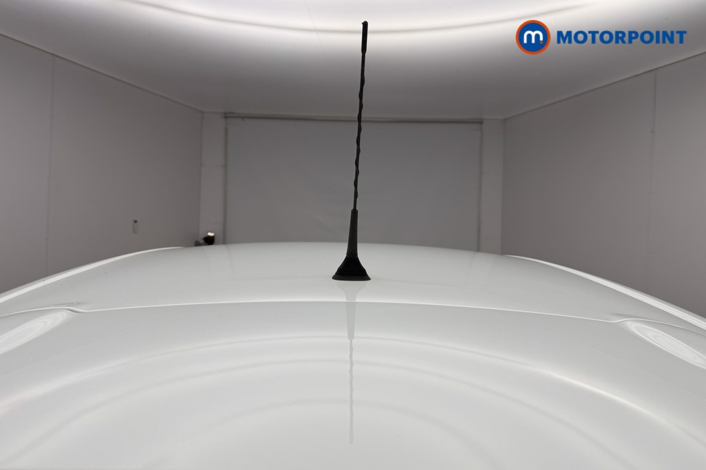 Renault Clio Iconic Manual Petrol Hatchback - Stock Number (1606982) - 27th supplementary image