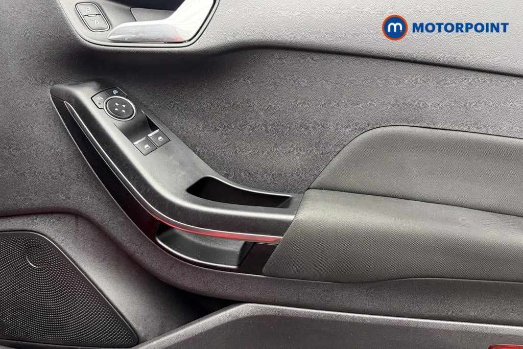 Ford Fiesta Zetec Manual Petrol Hatchback - Stock Number (1607513) - 16th supplementary image