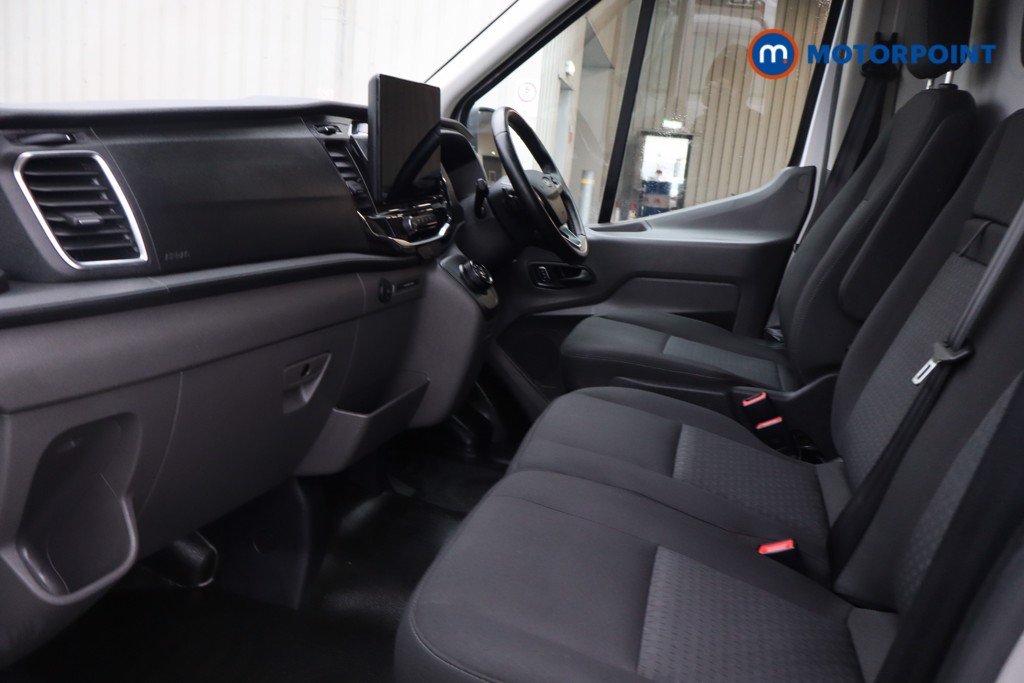Ford Transit Limited Automatic Diesel Medium Roof Van - Stock Number (1608649) - 2nd supplementary image
