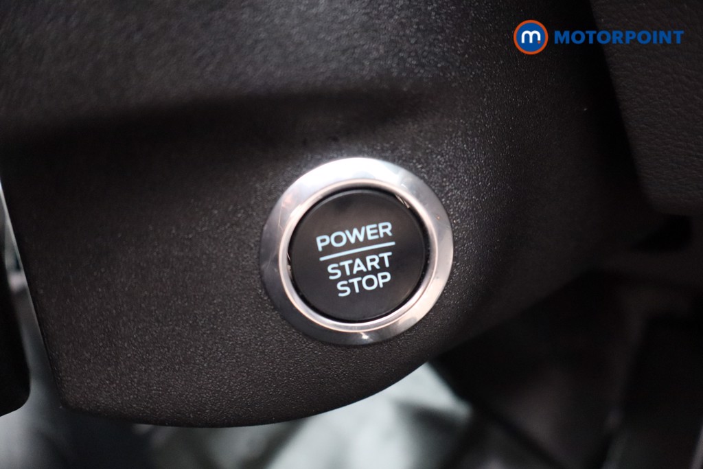 Ford Transit Limited Automatic Diesel Medium Roof Van - Stock Number (1608649) - 16th supplementary image