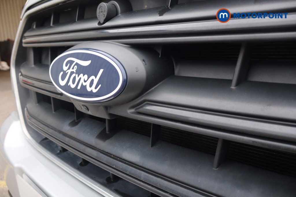 Ford Transit Limited Automatic Diesel Medium Roof Van - Stock Number (1608649) - 27th supplementary image