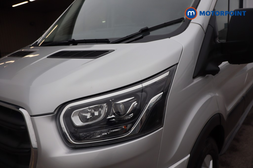 Ford Transit Limited Automatic Diesel Medium Roof Van - Stock Number (1608649) - 28th supplementary image
