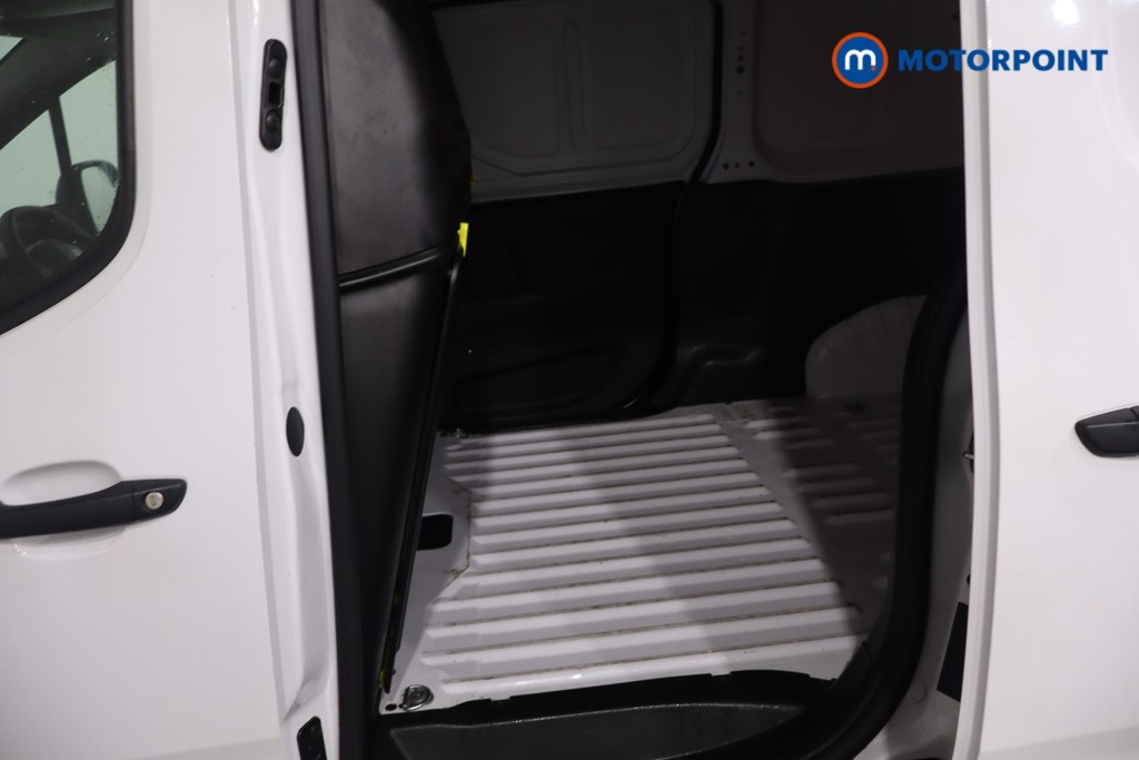 Peugeot Partner Professional Manual Diesel Panel Van - Stock Number (1608797) - 5th supplementary image