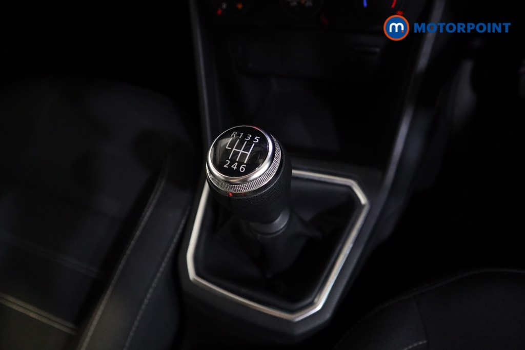 Dacia Sandero Comfort Manual Petrol Hatchback - Stock Number (1608929) - 9th supplementary image