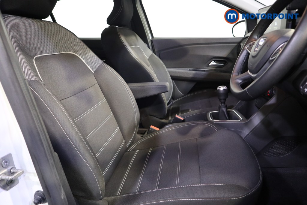 Dacia Sandero Comfort Manual Petrol Hatchback - Stock Number (1608929) - 11th supplementary image