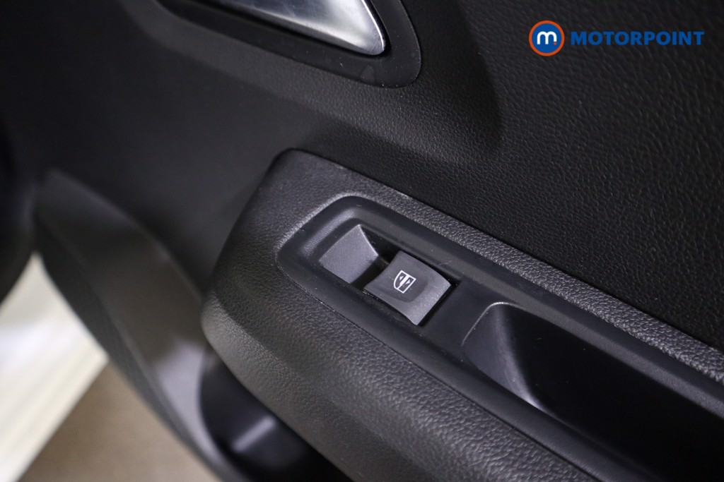 Dacia Sandero Comfort Manual Petrol Hatchback - Stock Number (1608929) - 14th supplementary image