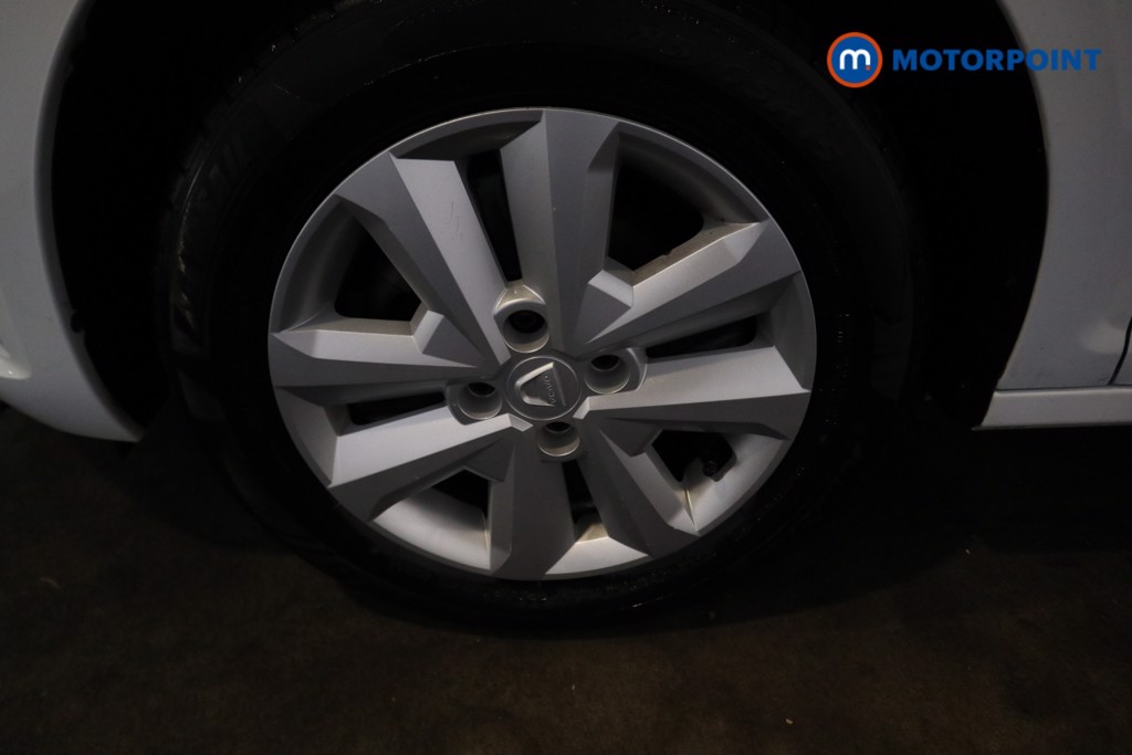 Dacia Sandero Comfort Manual Petrol Hatchback - Stock Number (1608929) - 18th supplementary image