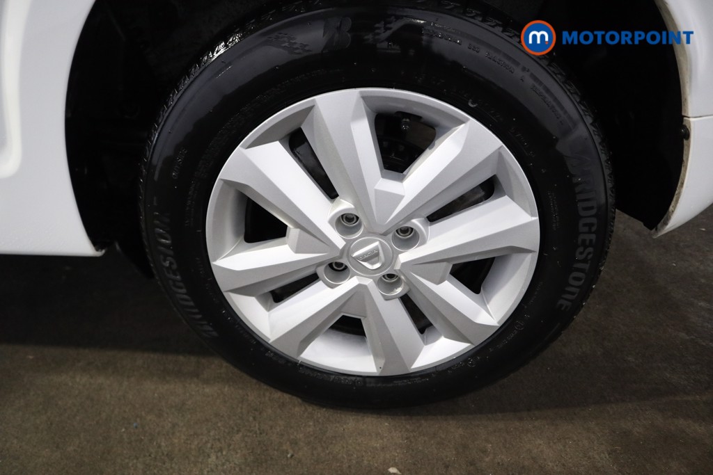 Dacia Sandero Comfort Manual Petrol Hatchback - Stock Number (1608929) - 19th supplementary image