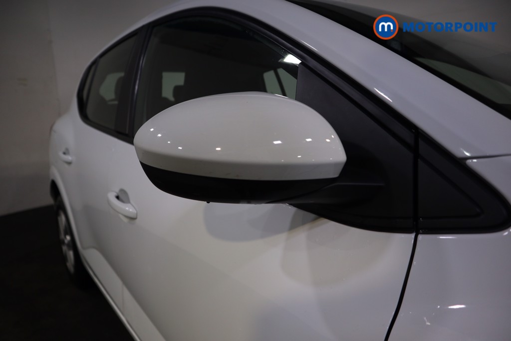 Dacia Sandero Comfort Manual Petrol Hatchback - Stock Number (1608929) - 24th supplementary image