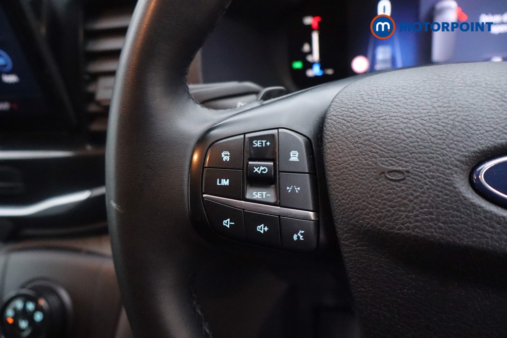 Ford Transit Limited Automatic Diesel Medium Roof Van - Stock Number (1609373) - 5th supplementary image