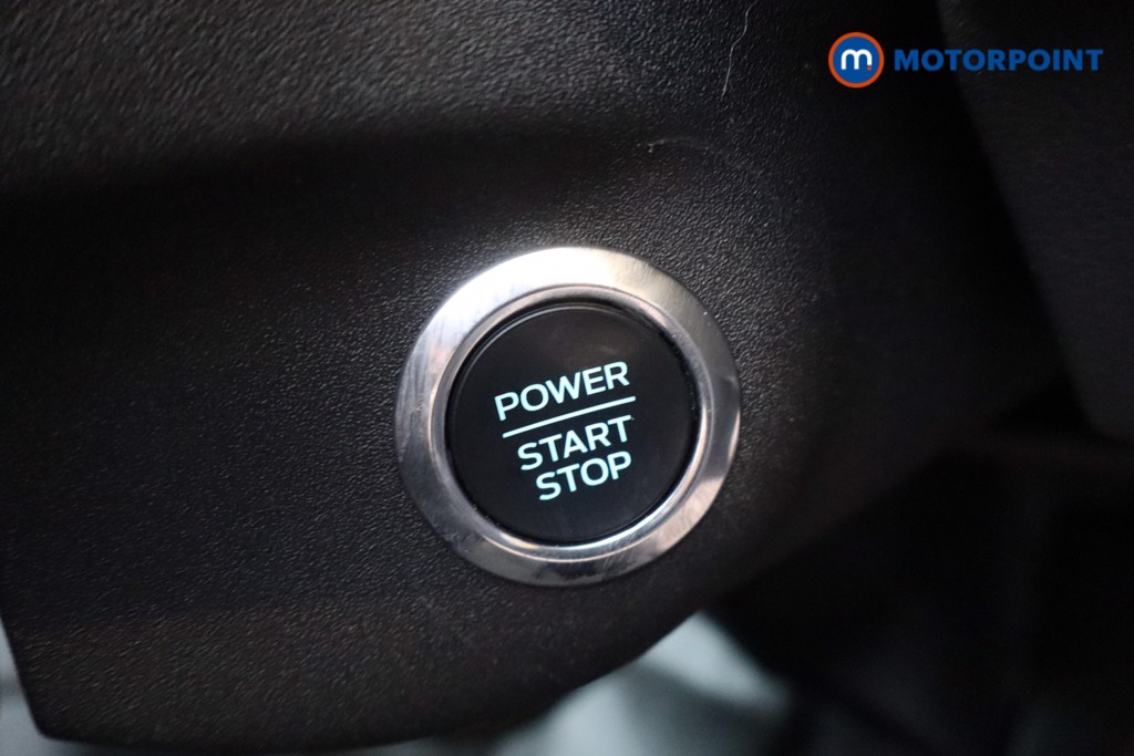 Ford Transit Limited Automatic Diesel Medium Roof Van - Stock Number (1609373) - 15th supplementary image