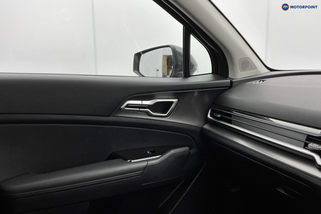 KIA Sportage 3 Automatic Petrol-Electric Hybrid SUV - Stock Number (1609630) - 24th supplementary image