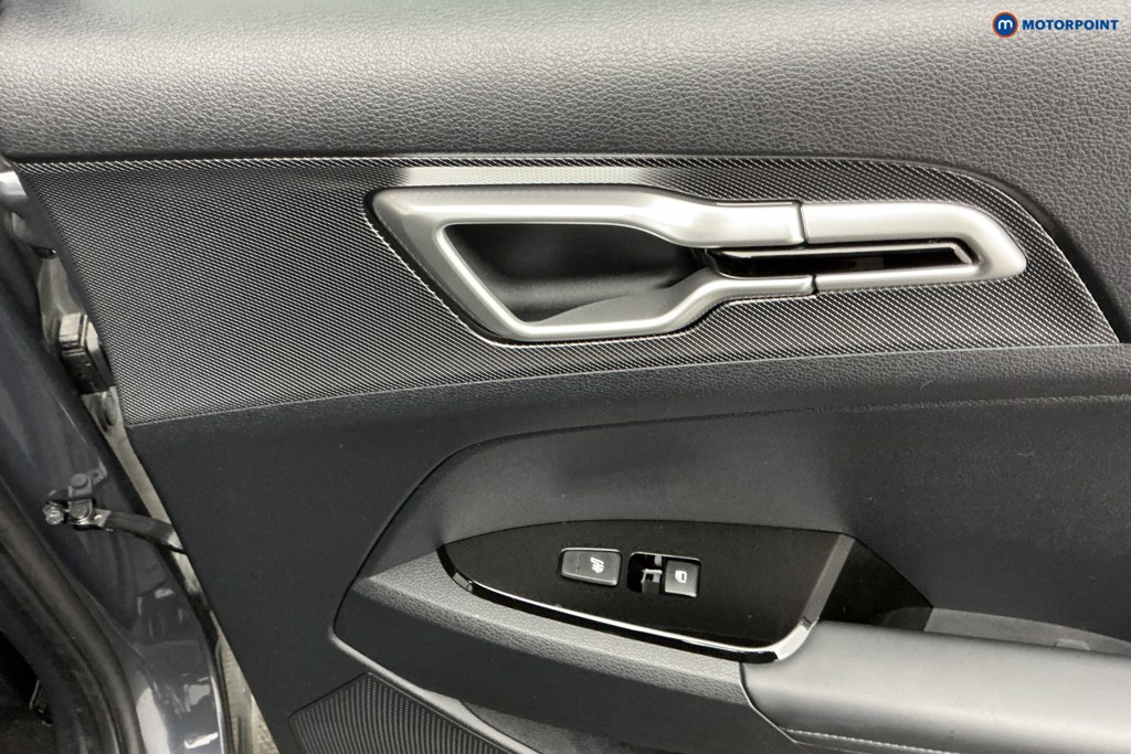 KIA Sportage 3 Automatic Petrol-Electric Hybrid SUV - Stock Number (1609630) - 32nd supplementary image