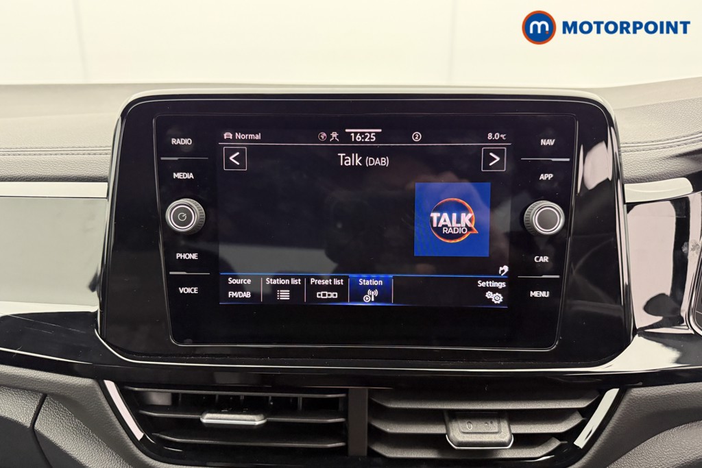 Volkswagen T-Roc Black Edition Automatic Petrol SUV - Stock Number (1609776) - 6th supplementary image