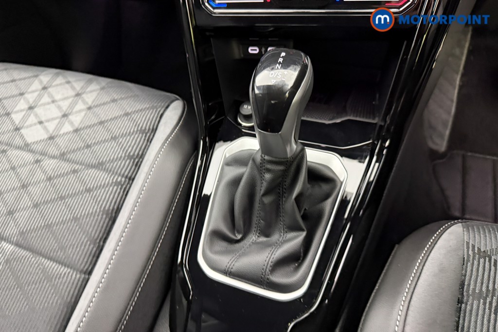 Volkswagen T-Roc Black Edition Automatic Petrol SUV - Stock Number (1609776) - 12th supplementary image