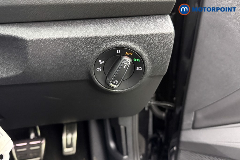 Volkswagen T-Roc Black Edition Automatic Petrol SUV - Stock Number (1609776) - 15th supplementary image