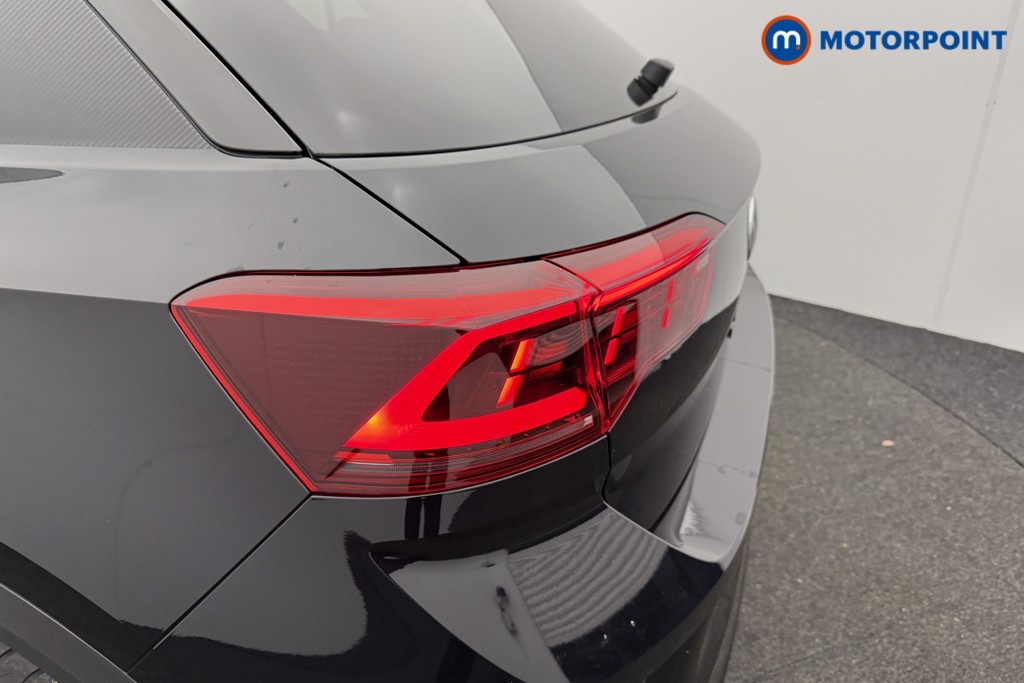 Volkswagen T-Roc Black Edition Automatic Petrol SUV - Stock Number (1609776) - 25th supplementary image