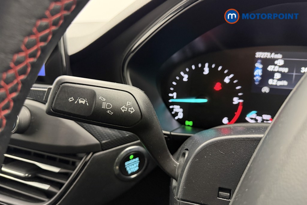 Ford Focus St-Line X Manual Diesel Hatchback - Stock Number (1610181) - 5th supplementary image