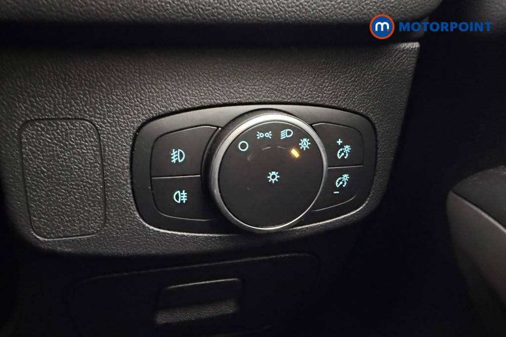 Ford Focus St-Line X Manual Diesel Hatchback - Stock Number (1610181) - 7th supplementary image