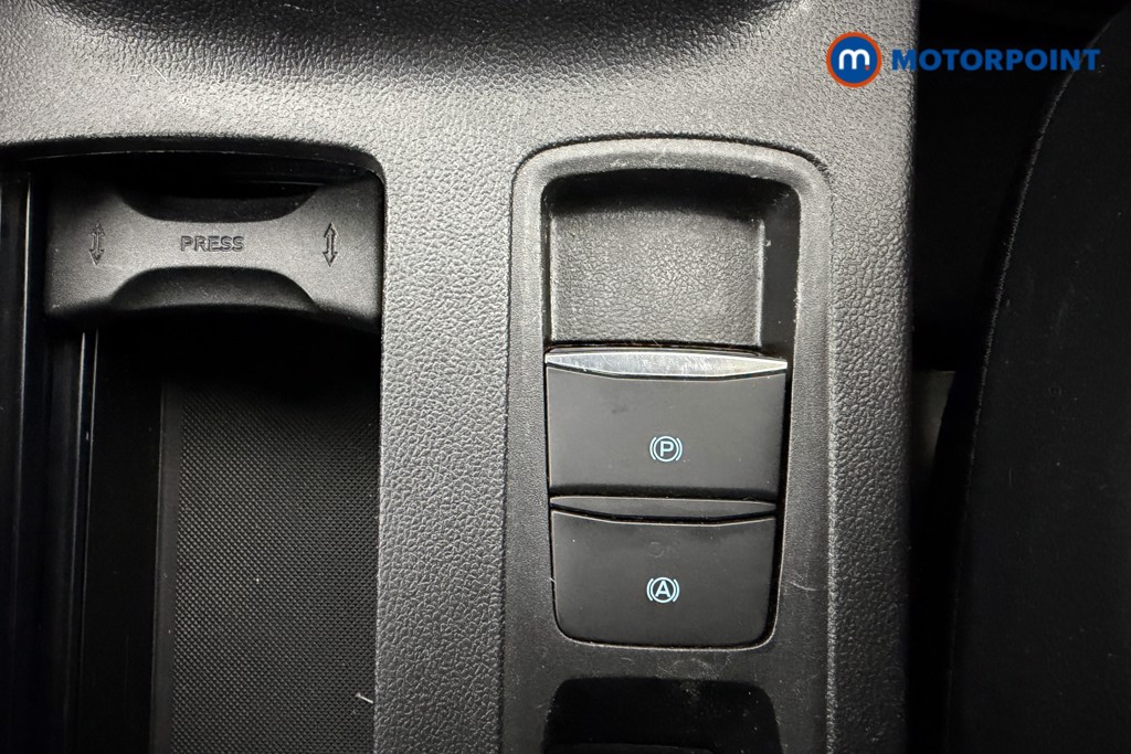 Ford Focus St-Line X Manual Diesel Hatchback - Stock Number (1610181) - 15th supplementary image