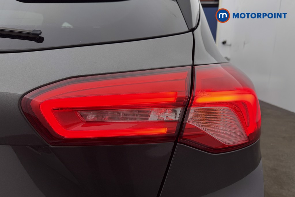 Ford Focus St-Line X Manual Diesel Hatchback - Stock Number (1610181) - 29th supplementary image