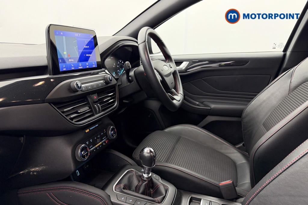 Ford Focus St-Line X Manual Diesel Hatchback - Stock Number (1610181) - 33rd supplementary image