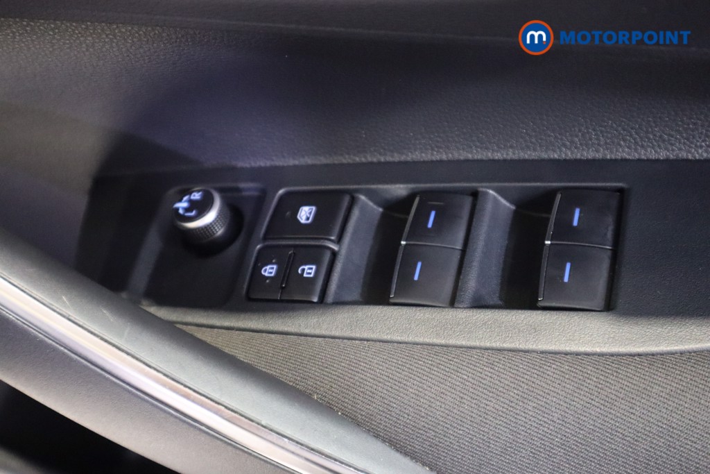 Toyota Corolla Icon Tech Automatic Petrol-Electric Hybrid Hatchback - Stock Number (1610312) - 11th supplementary image