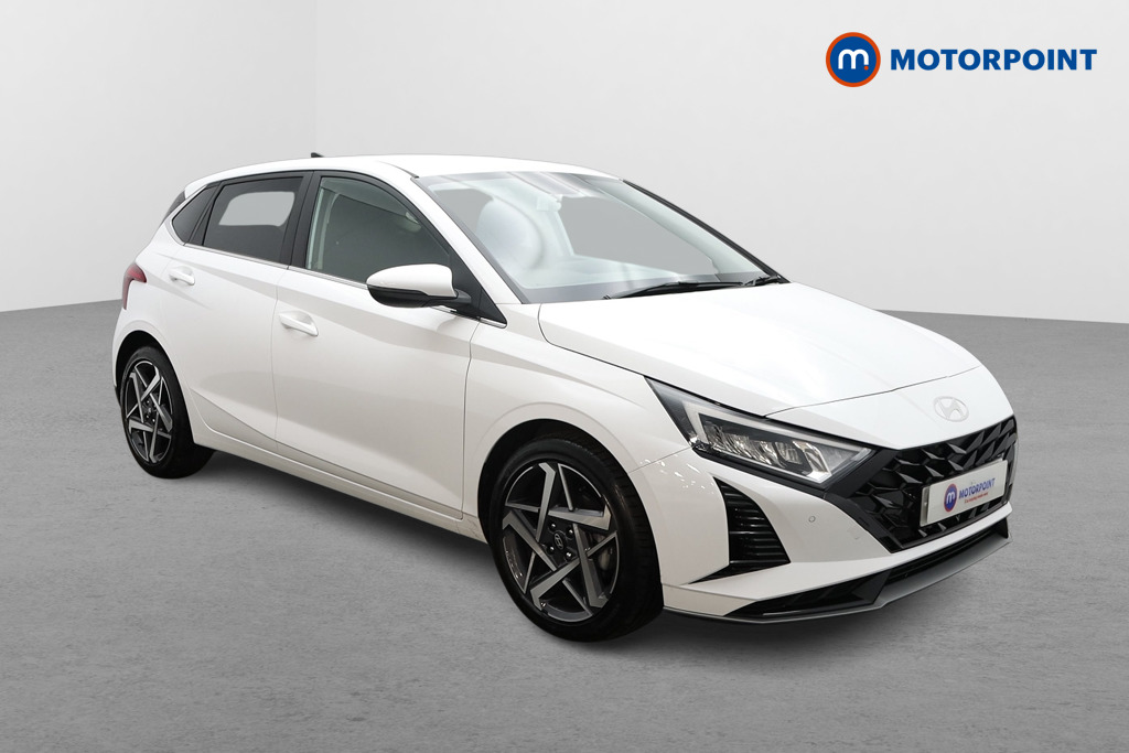 Hyundai I20 Premium Manual Petrol Hatchback - Stock Number (1610693) - Drivers side front corner