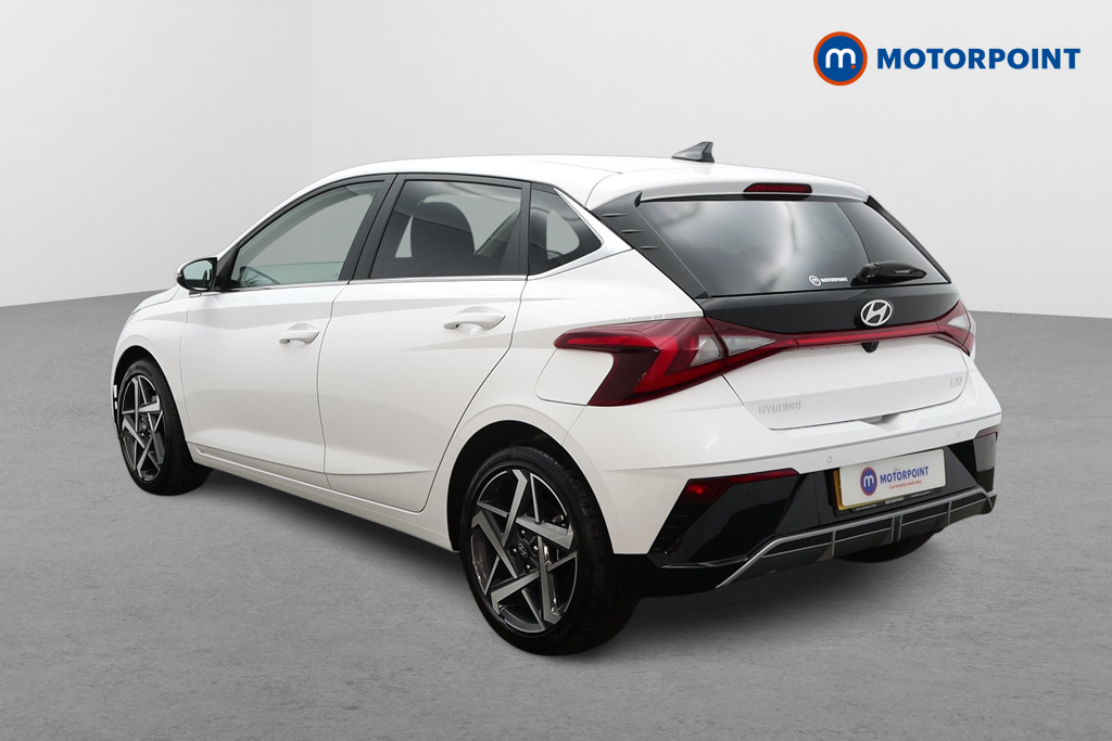 Hyundai I20 Premium Manual Petrol Hatchback - Stock Number (1610693) - Passenger side rear corner