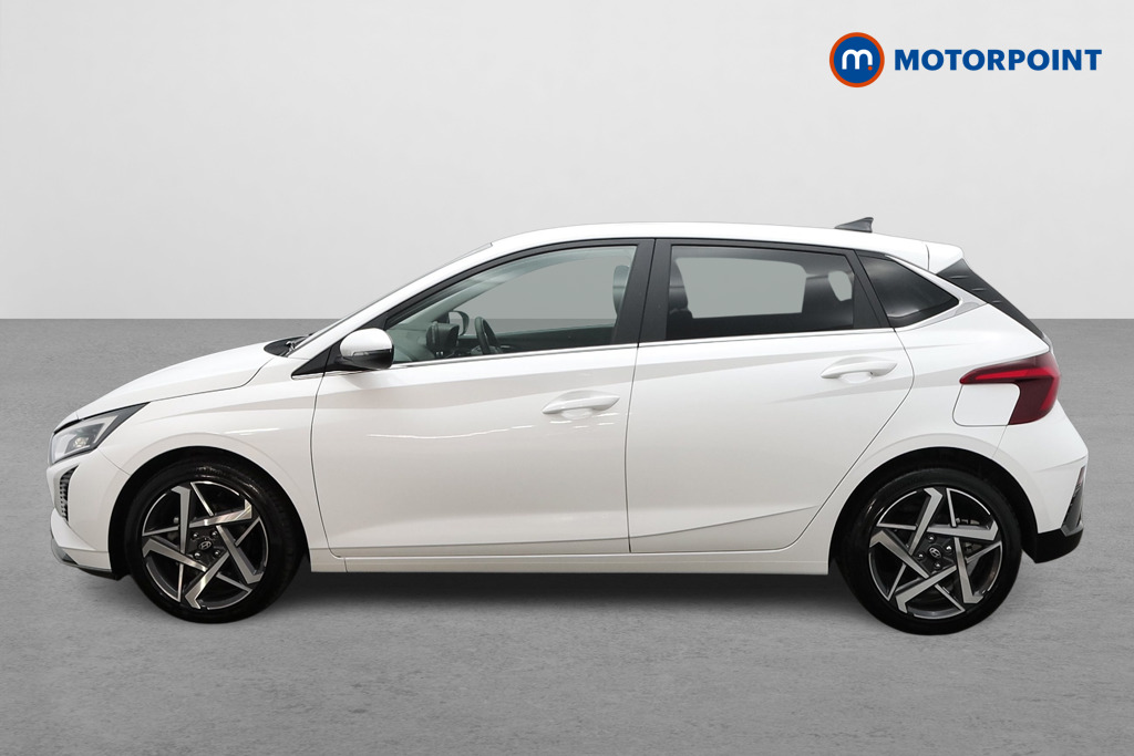 Hyundai I20 Premium Manual Petrol Hatchback - Stock Number (1610693) - Passenger side