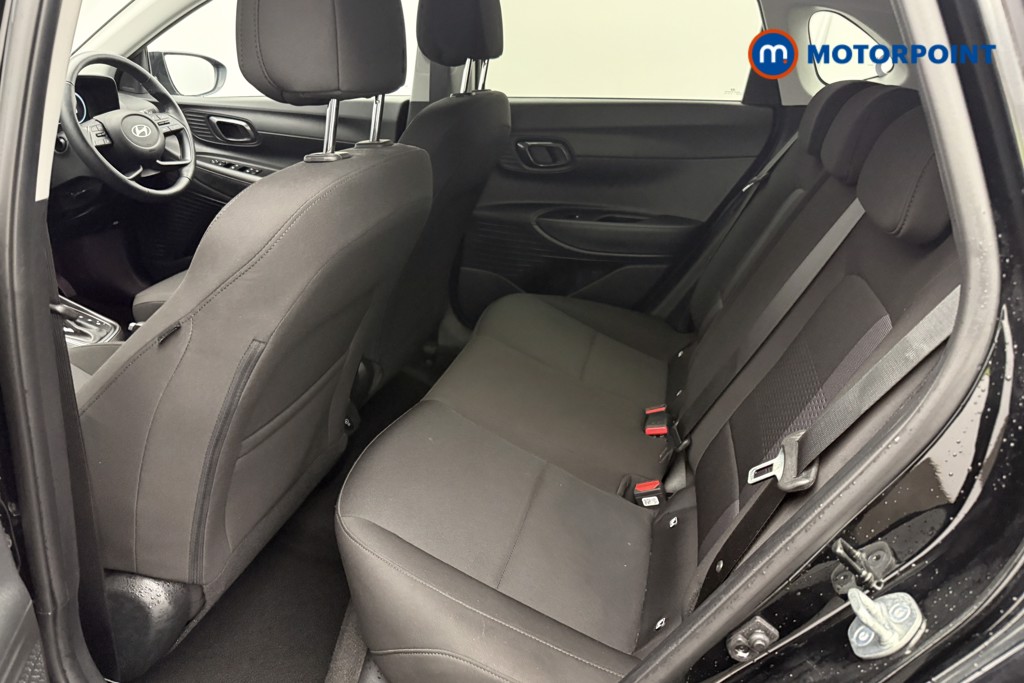 Hyundai I20 Premium Automatic Petrol Hatchback - Stock Number (1610700) - 4th supplementary image