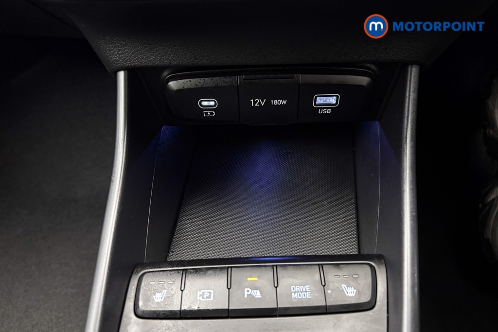 Hyundai I20 Premium Automatic Petrol Hatchback - Stock Number (1610700) - 14th supplementary image