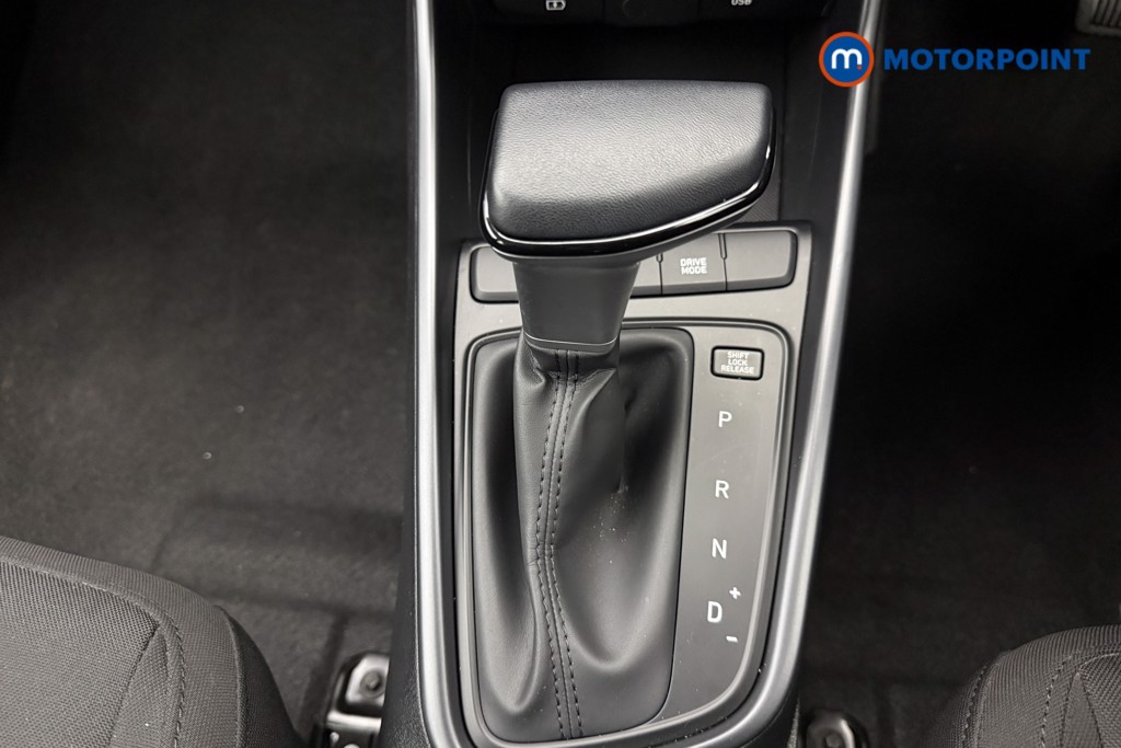 Hyundai I20 Advance Automatic Petrol Hatchback - Stock Number (1610703) - 7th supplementary image