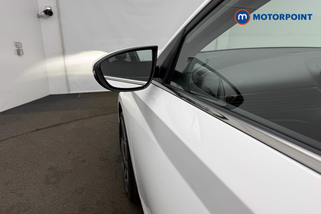 Hyundai I20 Premium Manual Petrol Hatchback - Stock Number (1610715) - 30th supplementary image