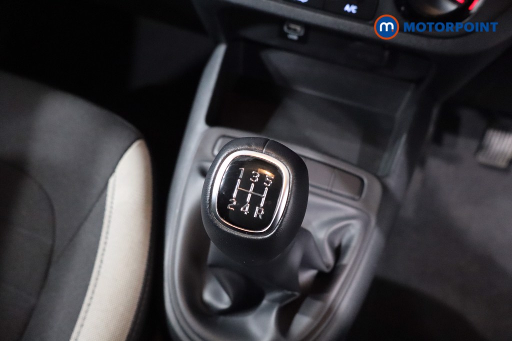 Hyundai I10 Se Connect Manual Petrol Hatchback - Stock Number (1610792) - 19th supplementary image