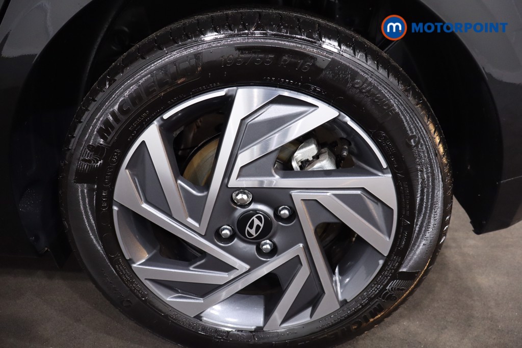 Hyundai I20 Advance Manual Petrol Hatchback - Stock Number (1610812) - 12th supplementary image