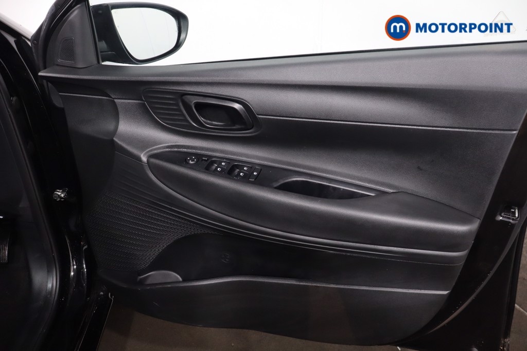 Hyundai I20 Advance Manual Petrol Hatchback - Stock Number (1610812) - 22nd supplementary image