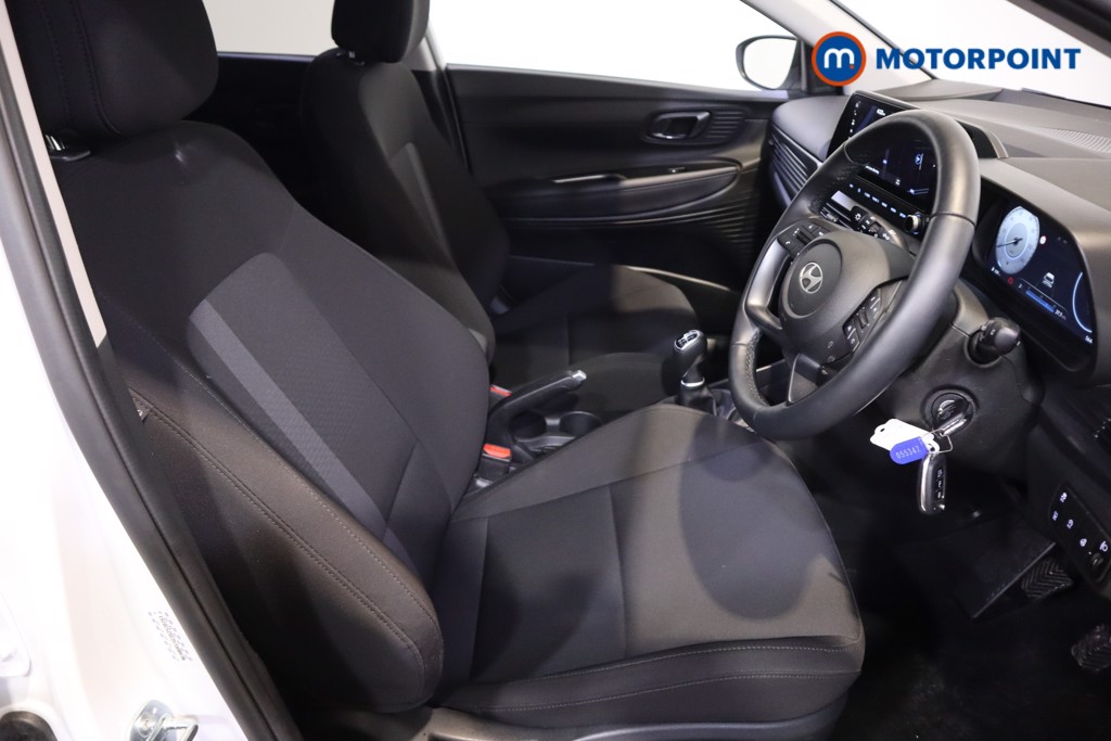 Hyundai I20 Premium Manual Petrol Hatchback - Stock Number (1610817) - 17th supplementary image