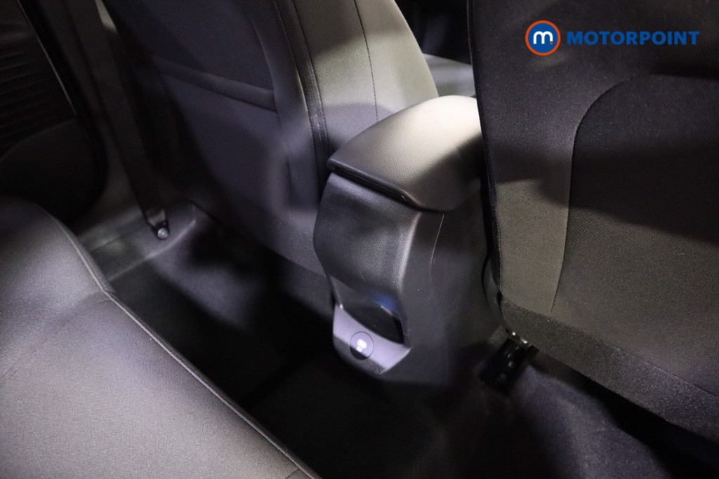 Hyundai I20 Premium Manual Petrol Hatchback - Stock Number (1610817) - 19th supplementary image