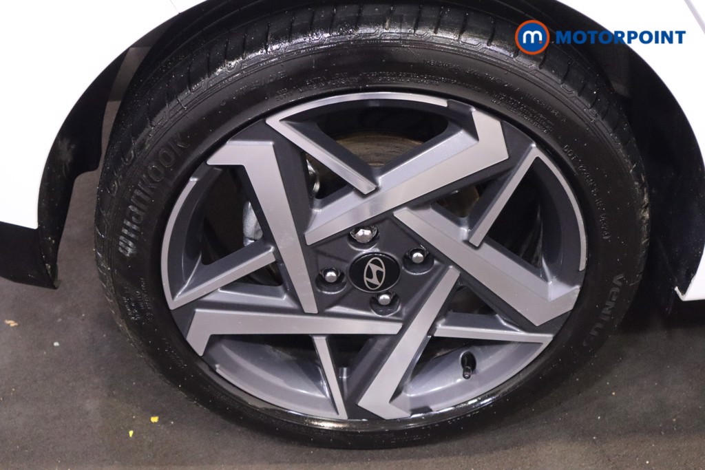 Hyundai I20 Premium Manual Petrol Hatchback - Stock Number (1610817) - 21st supplementary image