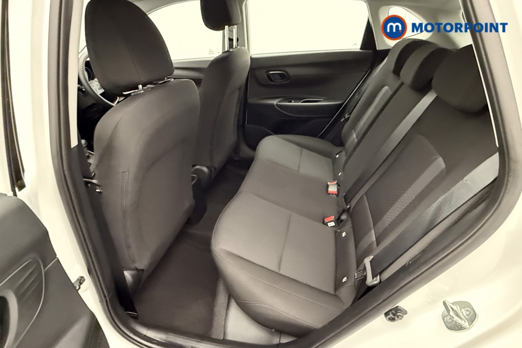 Hyundai I20 Advance Automatic Petrol Hatchback - Stock Number (1610842) - 4th supplementary image