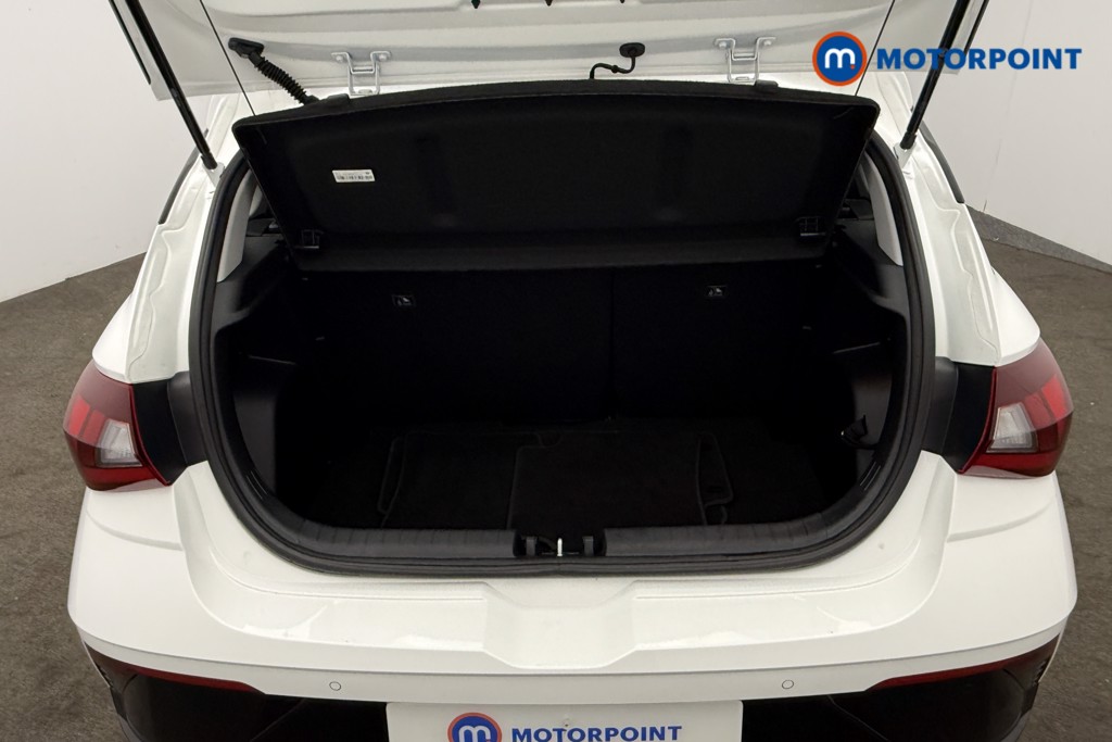 Hyundai I20 Advance Automatic Petrol Hatchback - Stock Number (1610842) - 5th supplementary image