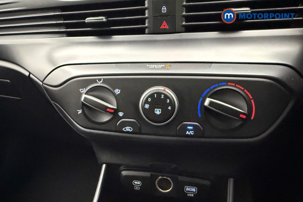 Hyundai I20 Advance Automatic Petrol Hatchback - Stock Number (1610842) - 13th supplementary image