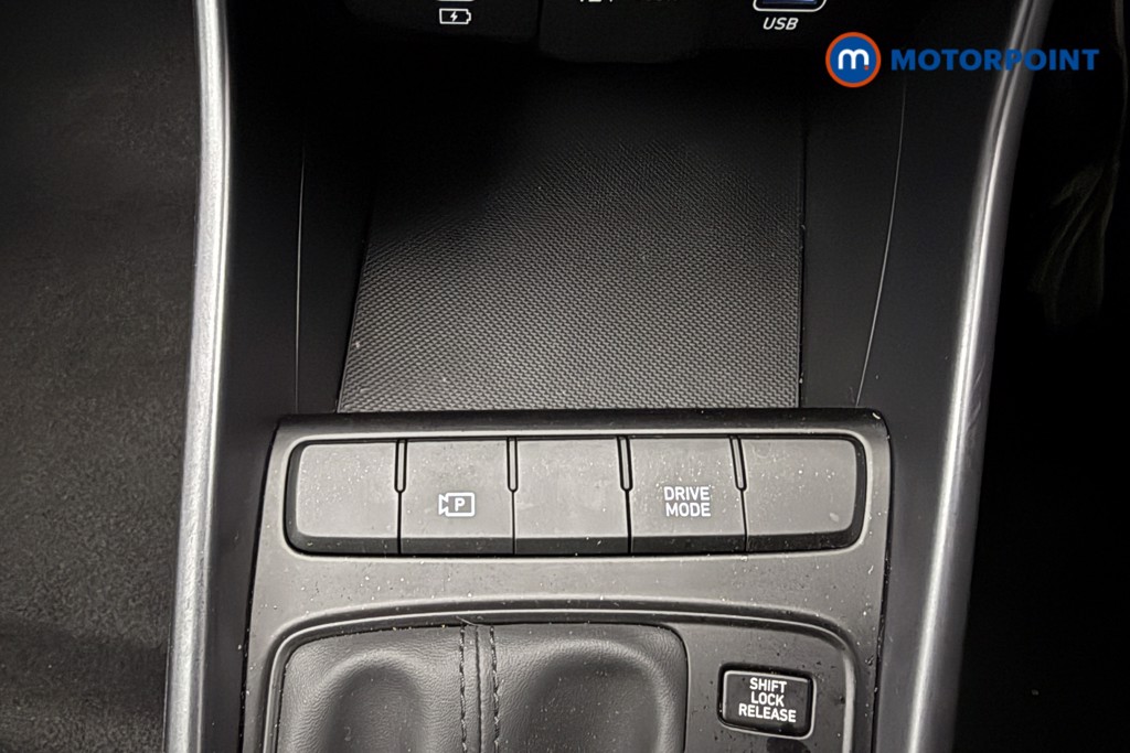 Hyundai I20 Advance Automatic Petrol Hatchback - Stock Number (1610842) - 15th supplementary image