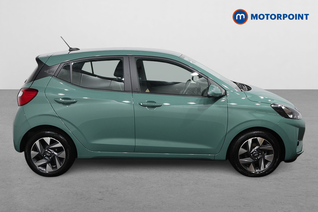 Hyundai I10 Advance Automatic Petrol Hatchback - Stock Number (1610843) - Drivers side